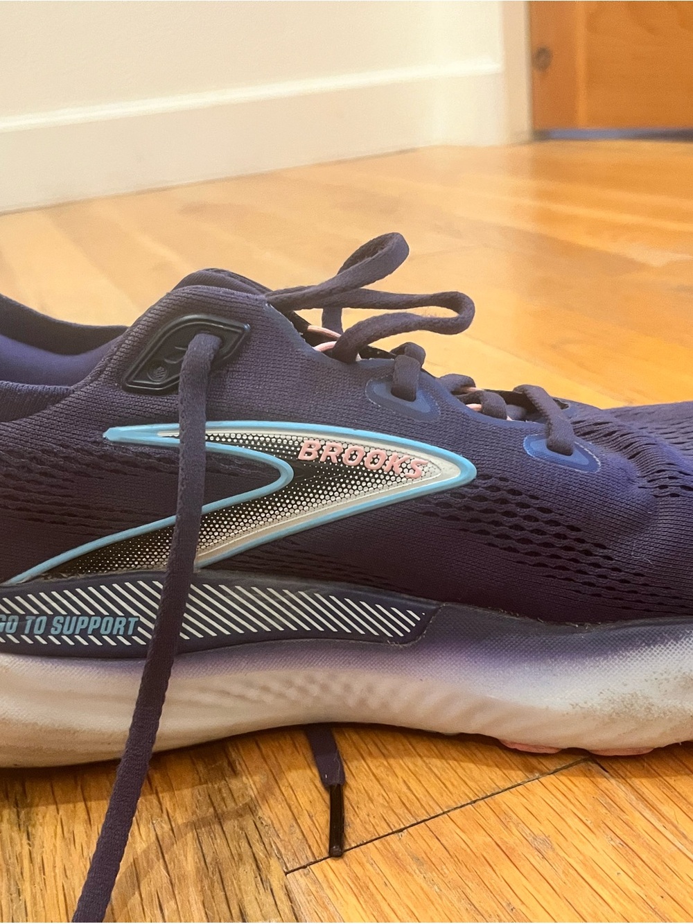 Brooks Navy Blue Running Shoes with Light Blue Accents